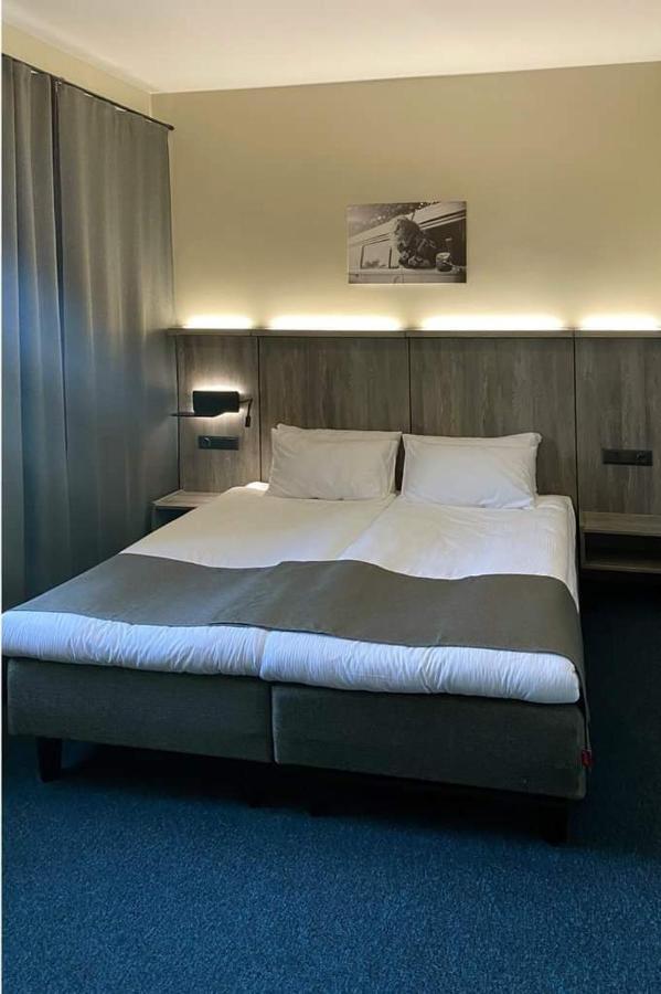 Brut Wine Hotel Jeziorosy Zewnętrze zdjęcie